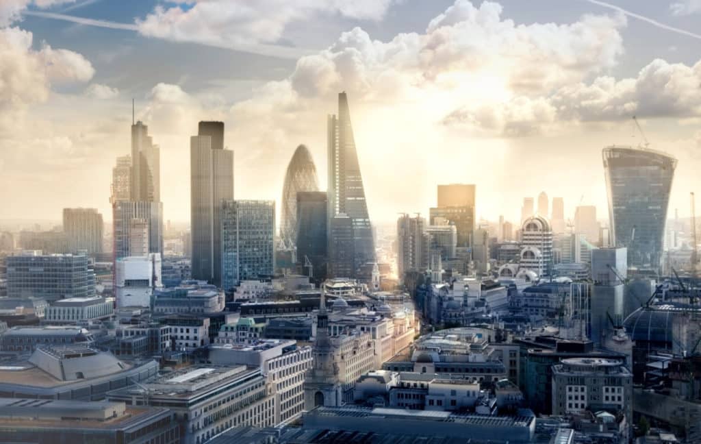 what makes london a global city?